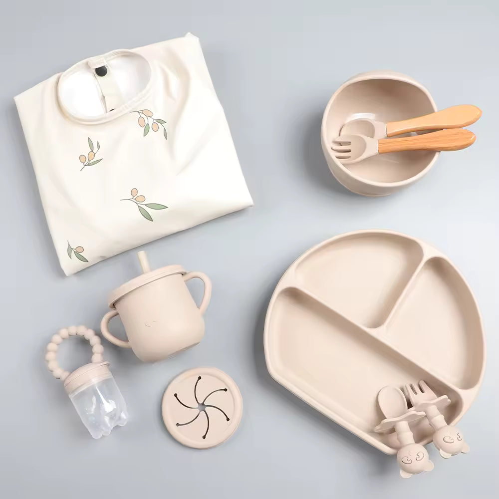 Silicone Baby Weaning Set in Peach, BPA free food grade silicone. The Cub Co UK